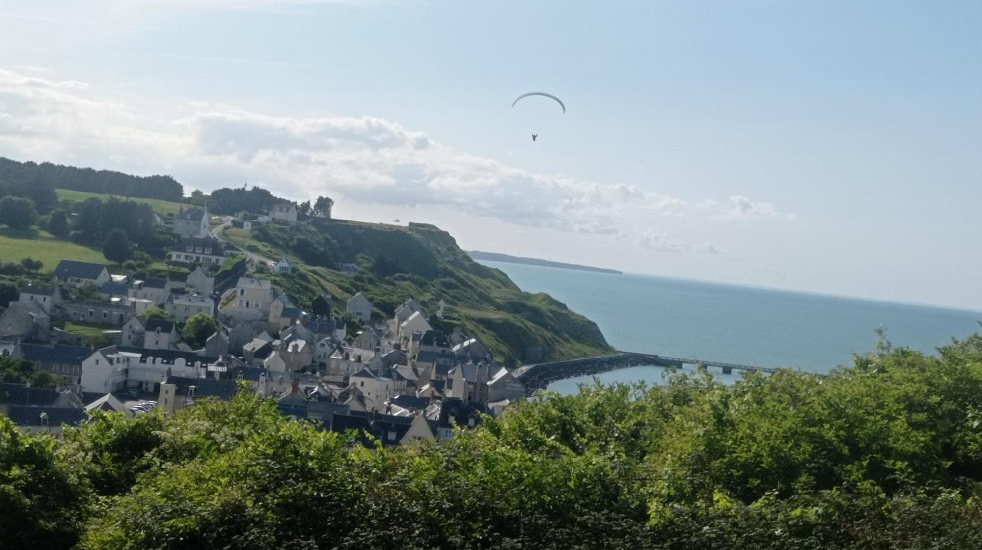 Logis Proche Des Plages Du Debarquement Vaucelles ภายนอก รูปภาพ